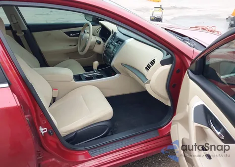 2015 Nissan Altima 2.5 S from USA, damaged, VIN 1N4AL3APXFC227170